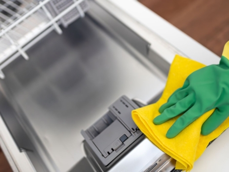 How to Clean a Samsung Dishwasher