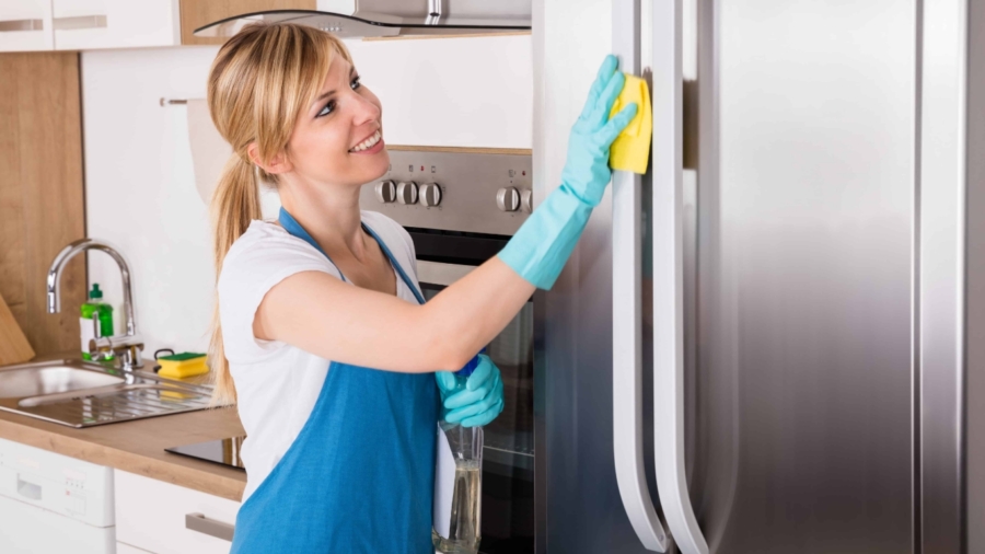 A Step-by-Step Guide to Giving Your Kitchen the Deepest Clean Imaginable